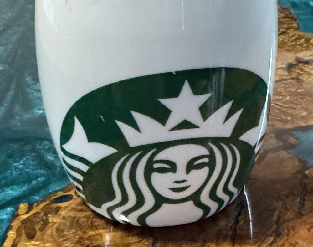 Starbucks 2010 Coffee Cup/Mug With Green Starbucks Logo